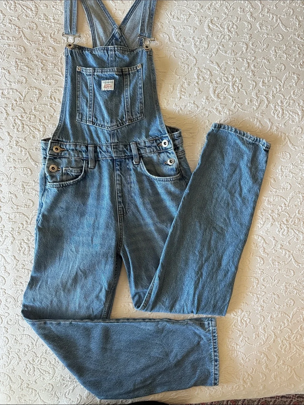 Pull&Bear Classic Denim Bib Overalls “Dungarees”- Medium Wash, Size Small, EUC - Picture 3 of 11